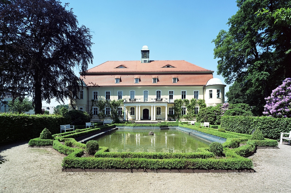 hotel-image-0