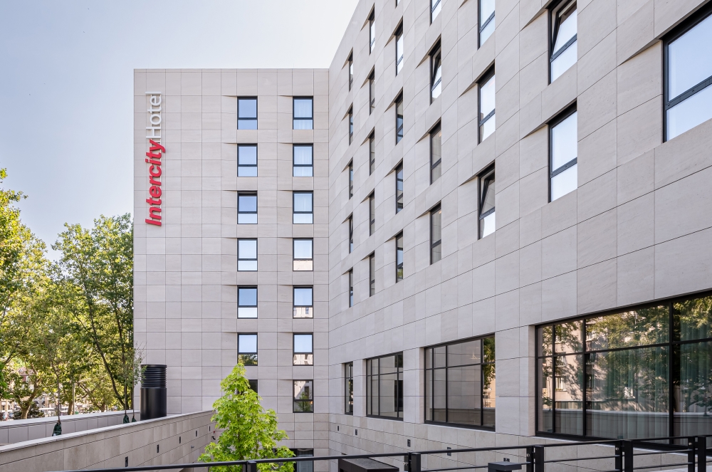 hotel-image-0