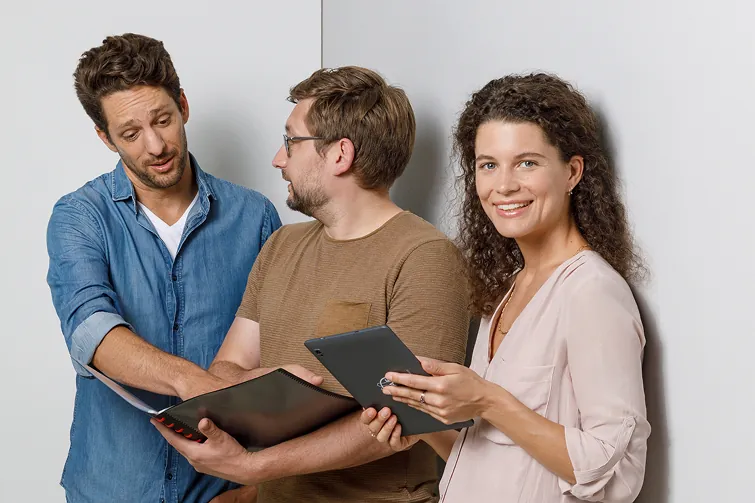 Der Gesamtbetriebsrat bei der Arbeit Der Gesamtbetriebsrat bei der Arbeit